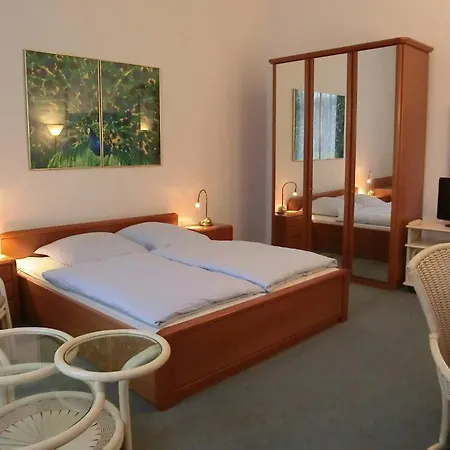 斯特拉多斯别墅酒店 酒店