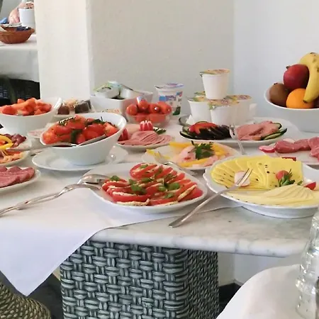 斯特拉多斯别墅酒店 塞巴特黑灵斯多夫