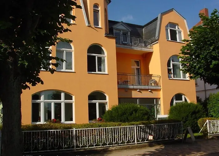 Отель Strandrose